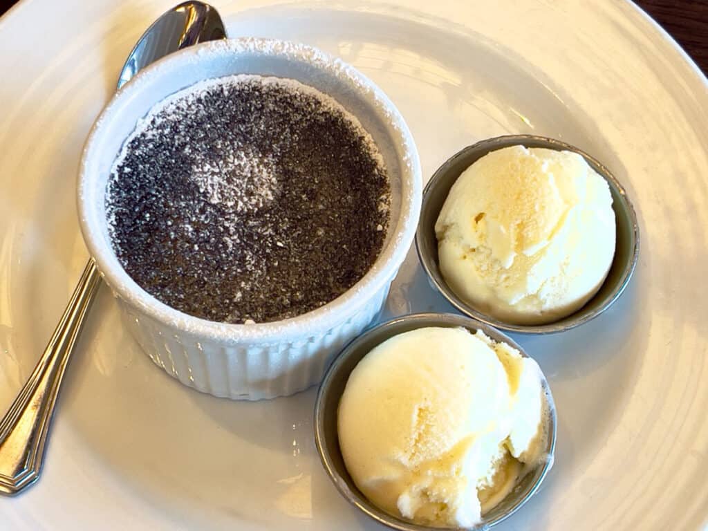 Cruise 101 What Is The Captain's Dinner On Carnival Cruise Line?