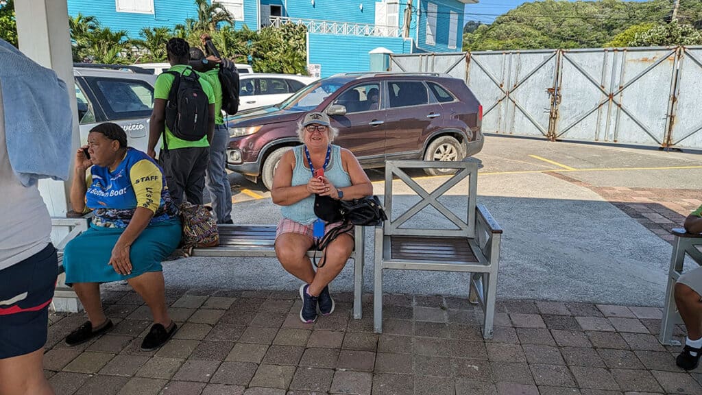 Is Roatan A Safe Port For Tourists? Cruise Travelers Guide 2024