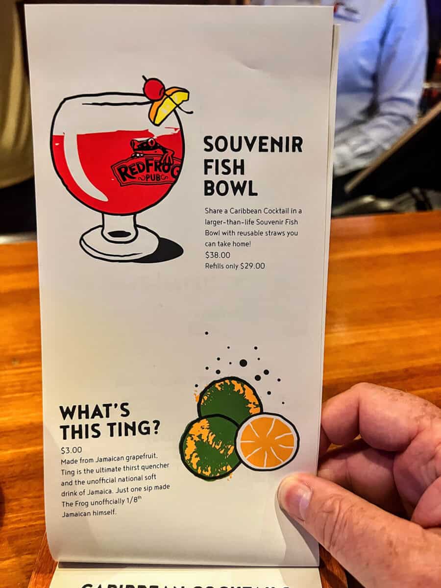 Souvenir Fish Bowl for your Cocktail